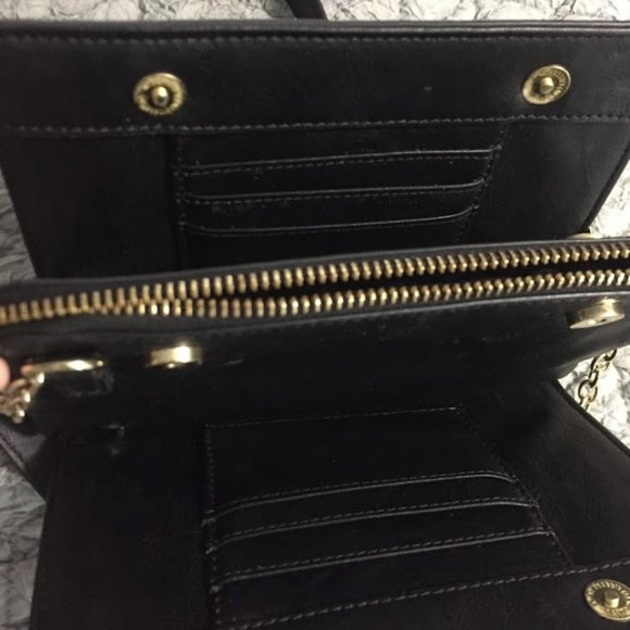 Steve Madden Convertible Crossbody - Picture 2 of 4